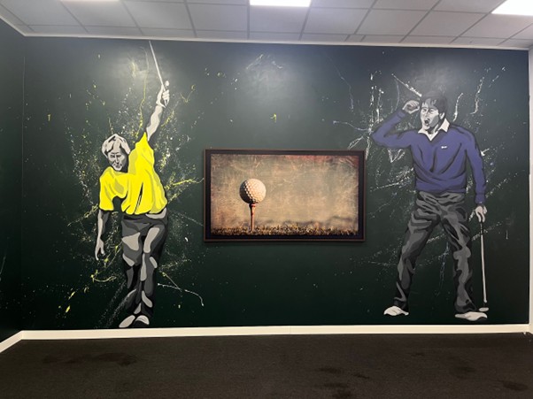 PAinting of golfers Daisy Corley